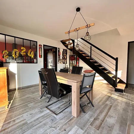 בית נופש Maison Familiale Style Industriel, Plages A Pied, Jardin Clos, 3 Terrasses, Bbq, Parking Prive - Fr-1-364-166 סן-ברבן-לה-פן