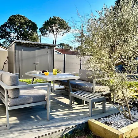 בית נופש Maison Familiale Style Industriel, Plages A Pied, Jardin Clos, 3 Terrasses, Bbq, Parking Prive - Fr-1-364-166 *